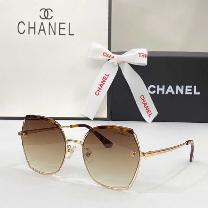 Chanel Sunglass AAA 067